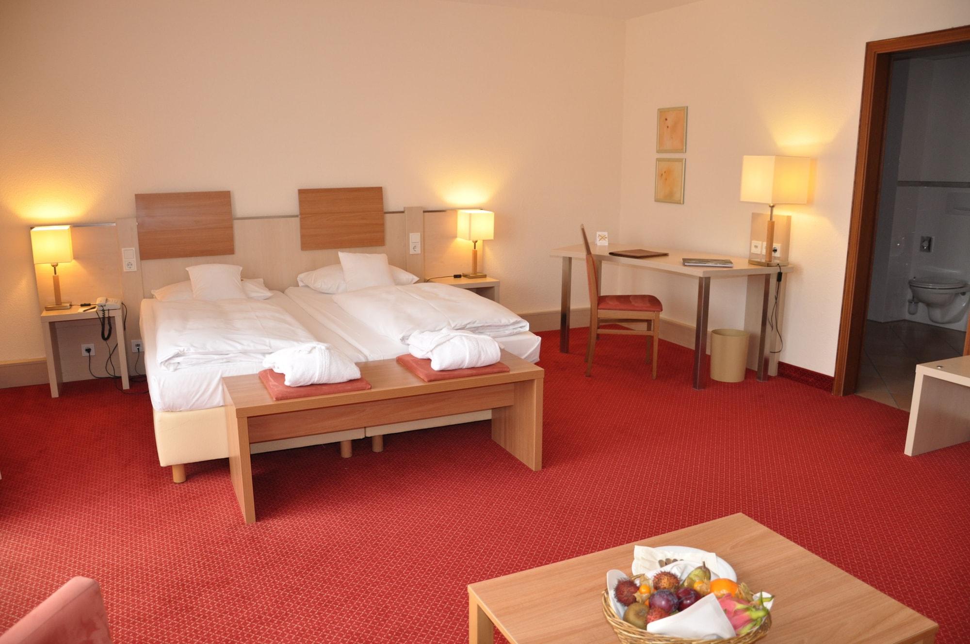 Hotel Am Kurpark バート・ヘルスフェルト エクステリア 写真