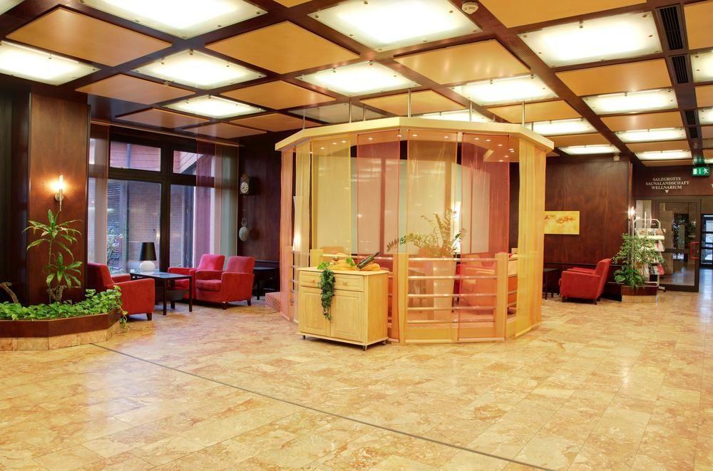 Hotel Am Kurpark バート・ヘルスフェルト エクステリア 写真